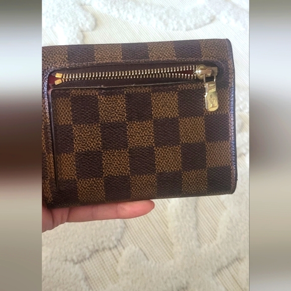 Louis vuitton damier wallet - Picture 7 of 9